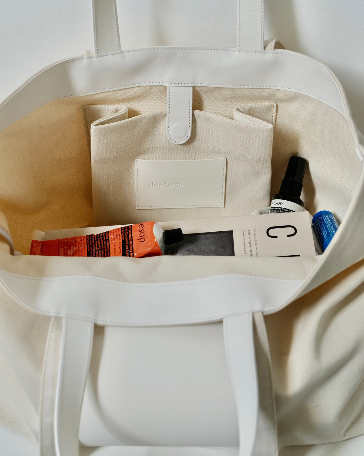 Daily Tote / White
